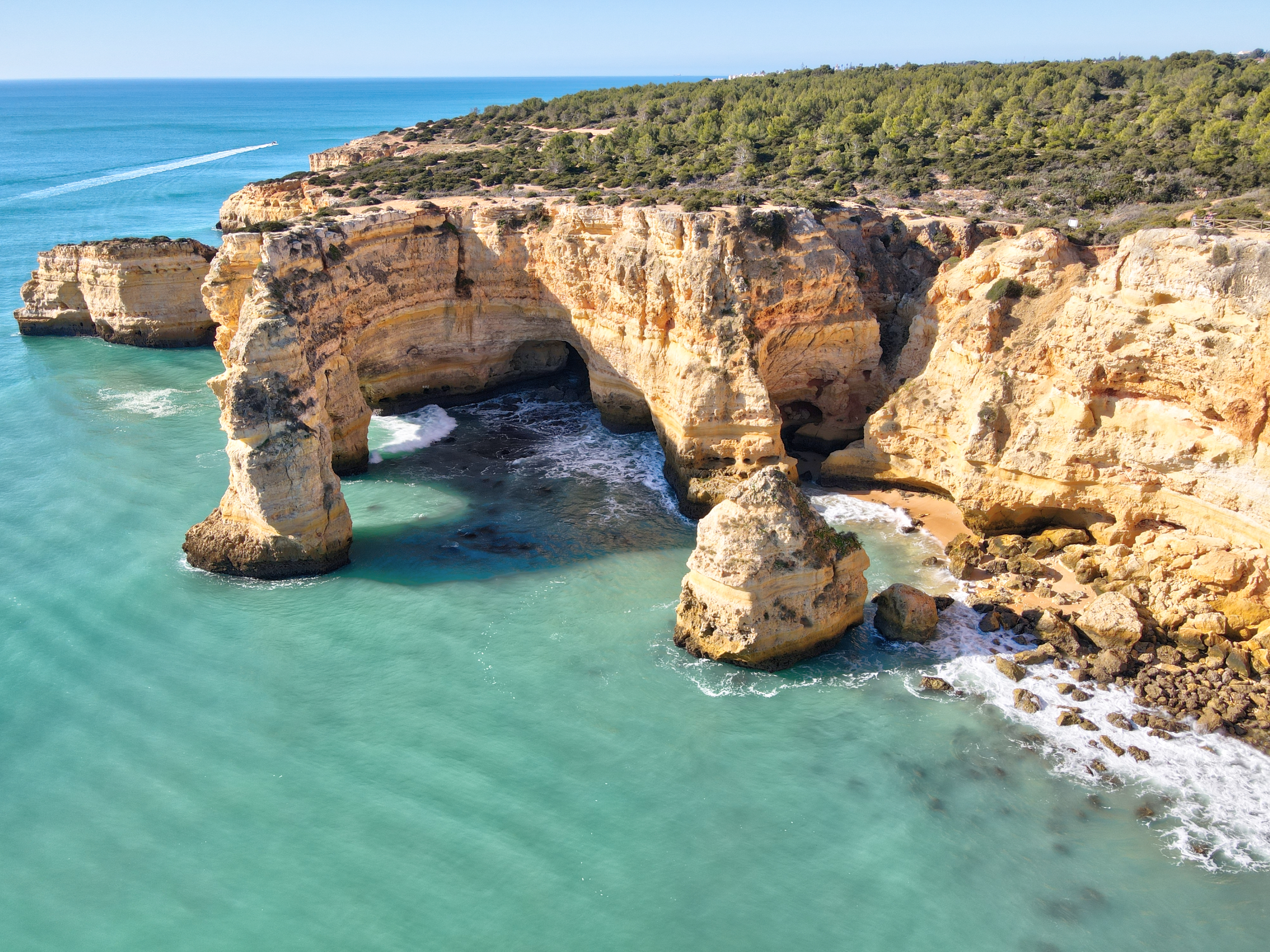 Marinha Beach