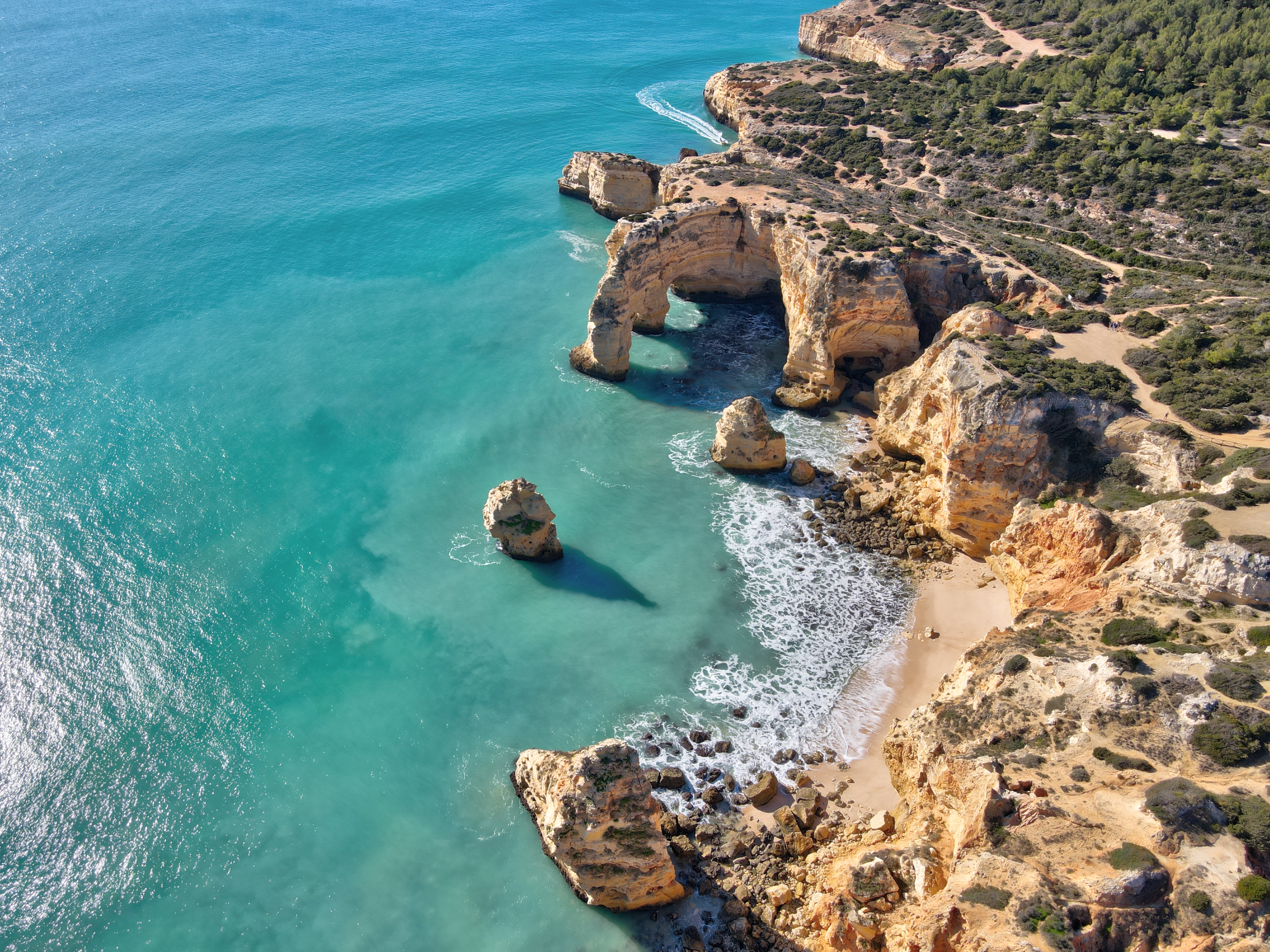 Marinha Beach