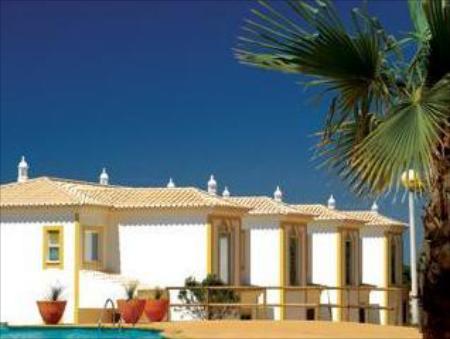 Vale d'El Rei Suite & Village Resort