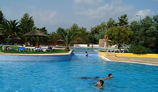 Swimming pool