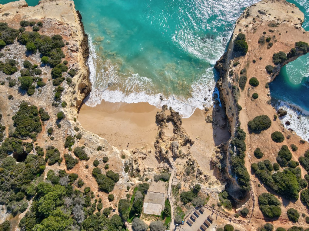 Albandeira Beach 1
